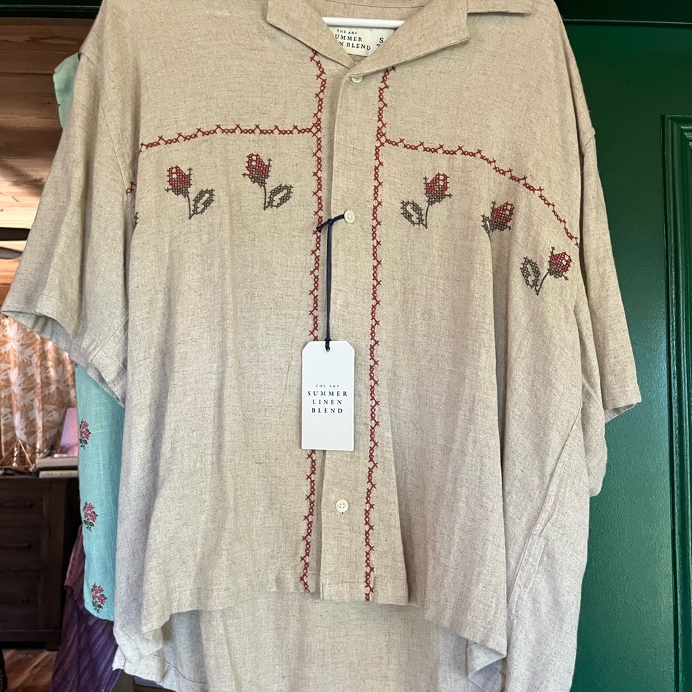Abercrombie & Fitch Linen Blend Shirt with Red Floral Embroidery